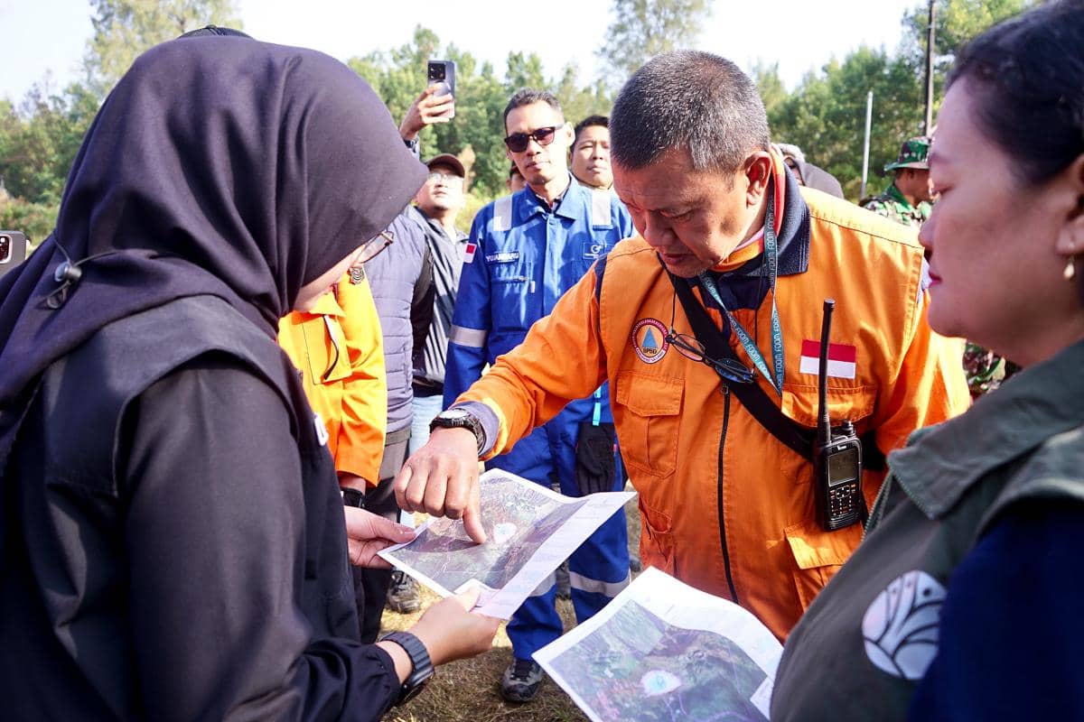 Karhutla Kawah Ijen Masih Ada Titik Api Sulit Dijangkau