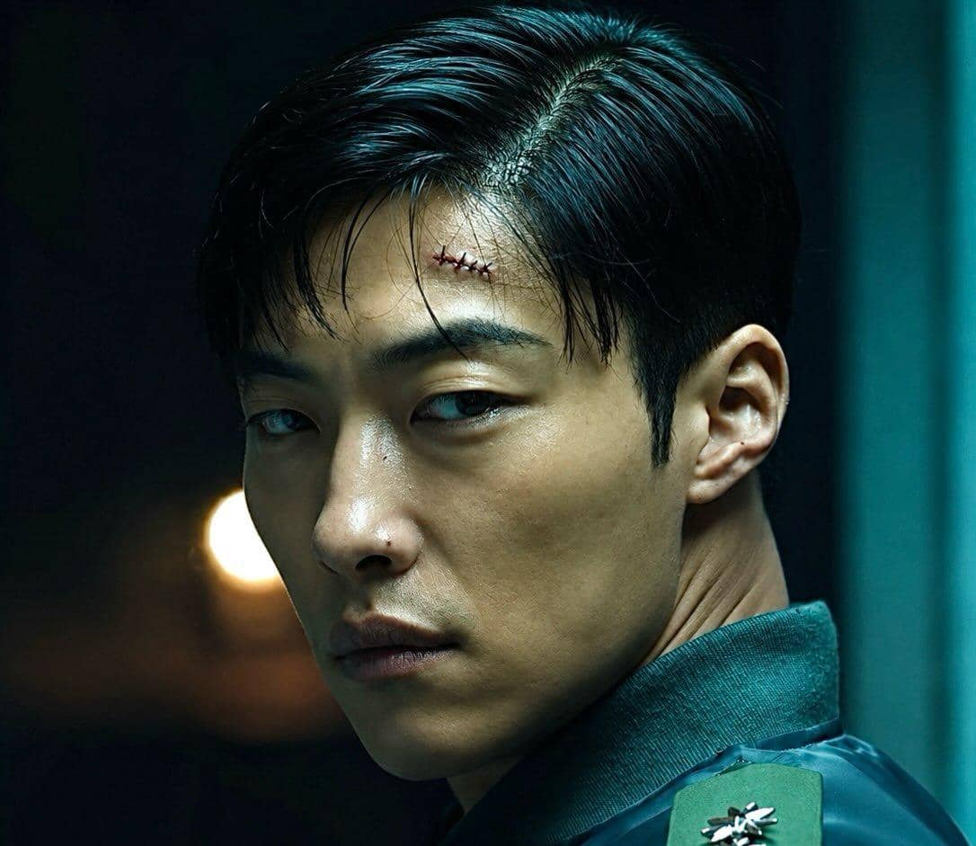 Still cut resmi drama Korea Made in Korea 2 yang dibagikan melalui akun Instagram Disney+ Korea Selatan.