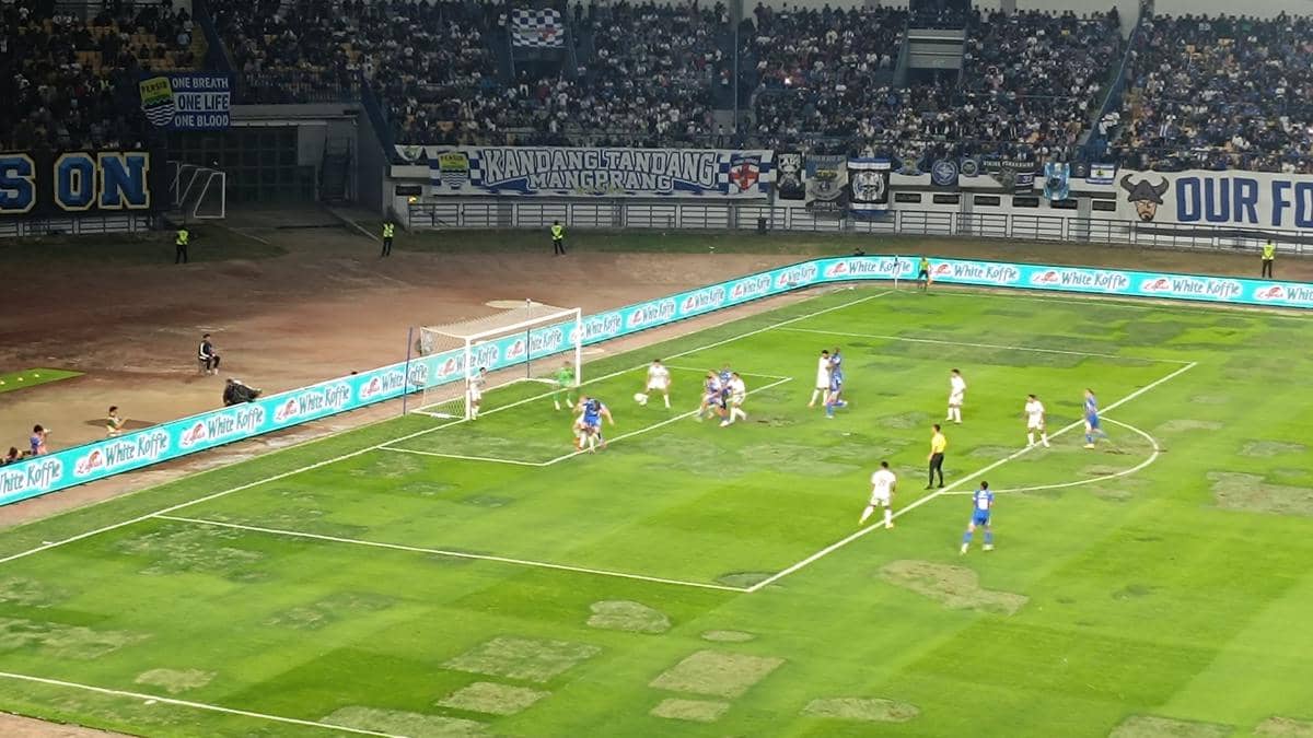 Rumput GBLA Masih Jelek Sudah Dipakai, PT Persib: Tadinya Mau ke Jalak