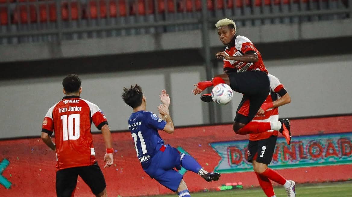 Hugo Gomes alias Jaja saat tampil di laga perdana Super League 2026/2027 Madura United vs Persijap Jepara, Minggu malam (6/9)