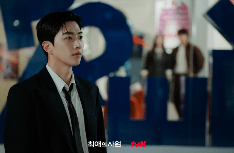 Kang Hoon di drama My Bias, My Boss