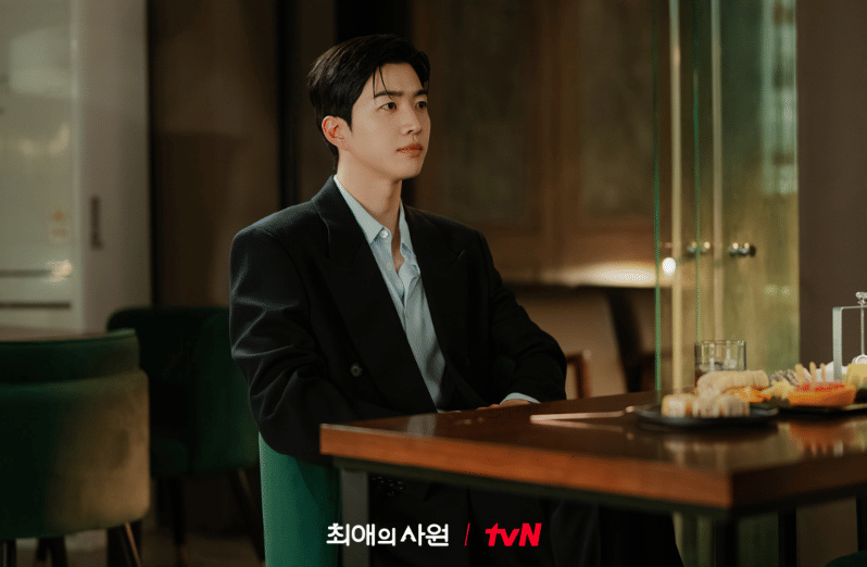 Kang Hoon di drama My Bias, My Boss