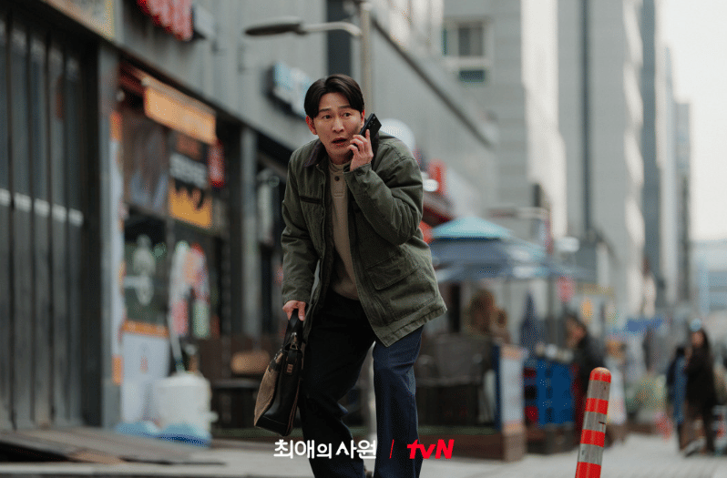 Heo Joon Seok di drama My Bias, My Boss