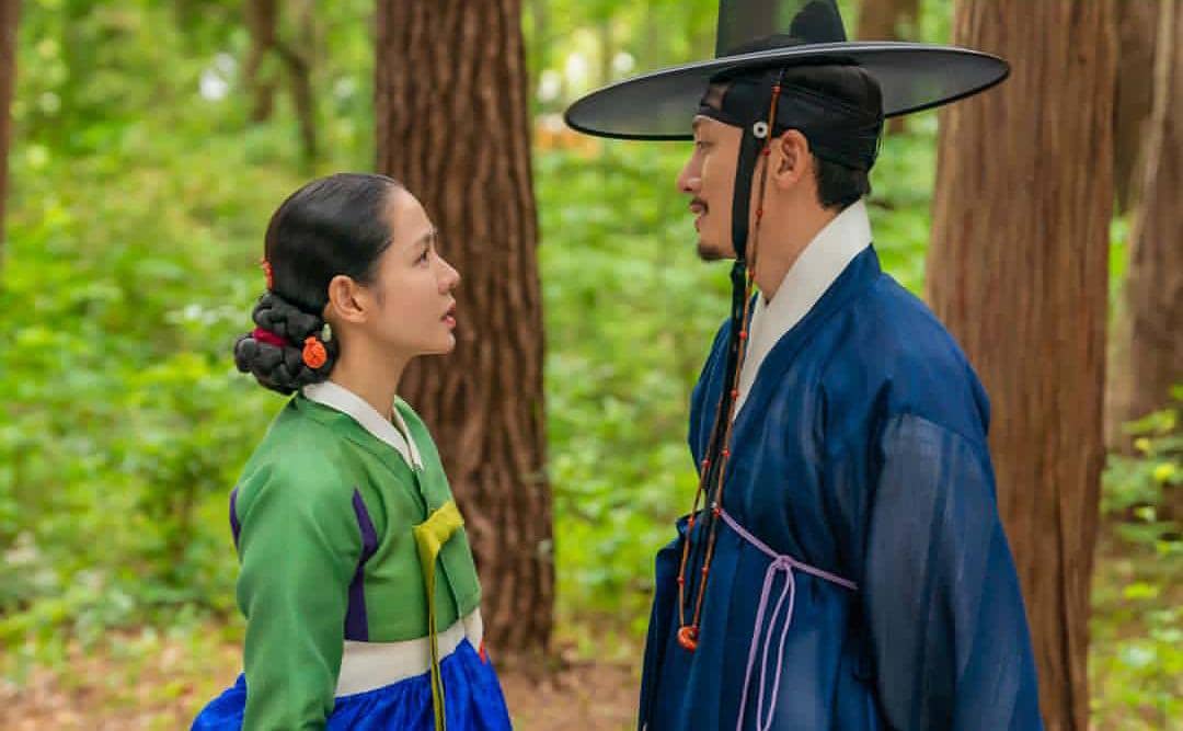 Son Ye Jin dan Ji Chang Wook di drama The Scandal