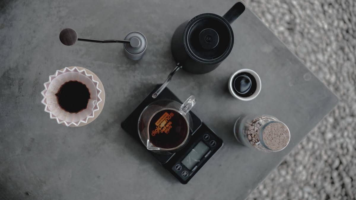 5 Alat Manual Brew yang Bikin Kopi di Rumah Lebih Nikmat
