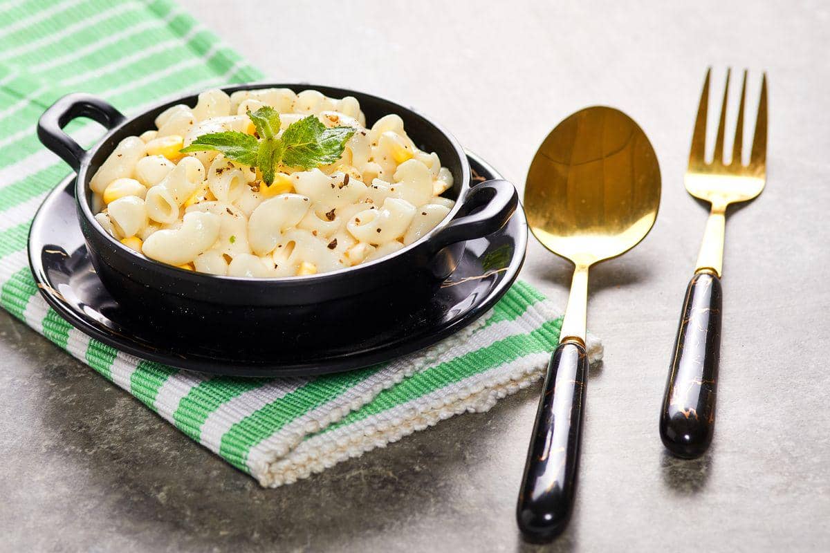 Resep Mac and Cheese Ekstra Keju yang Creamy, Tinggi Protein!