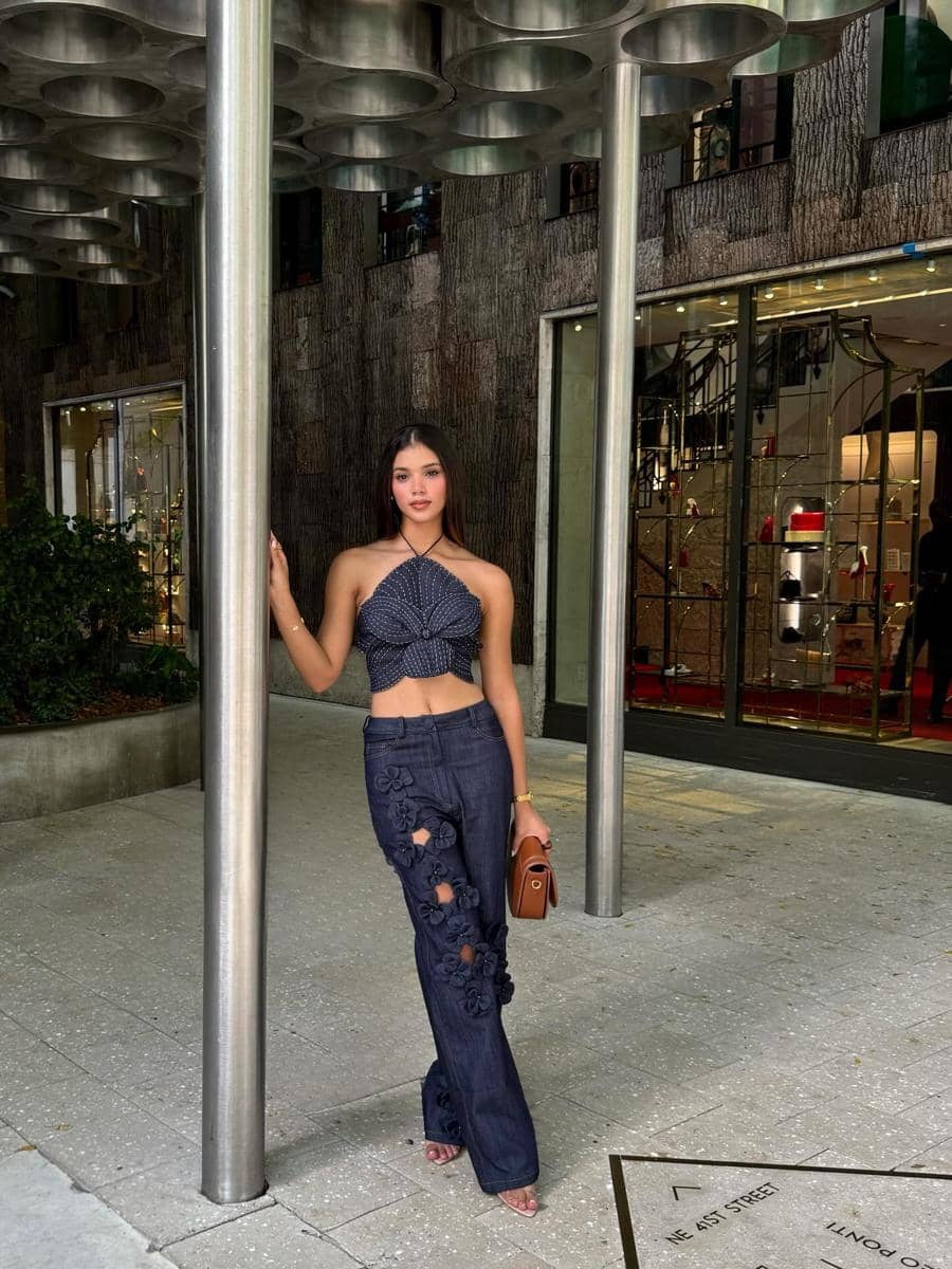 Inspirasi OOTD ala Joheirry Mola