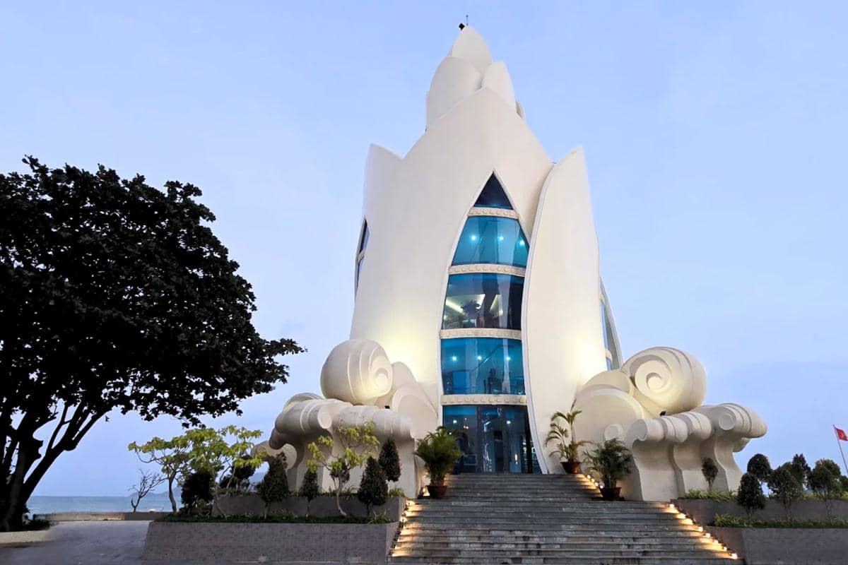 Tram Huong Tower, Nha Trang