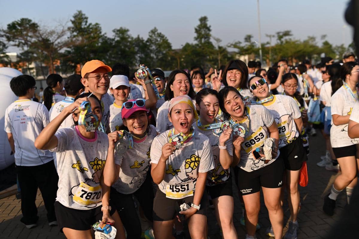 Visual promosi bertuliskan Snoopy Run Indonesia 2026, menandai acara lari bertema karakter Snoopy.