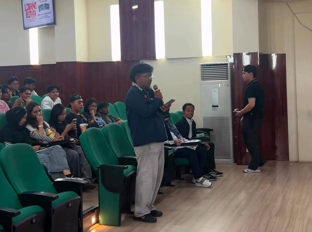 Hanung Bramantyo isi workshop di UPN Veteran Jakarta