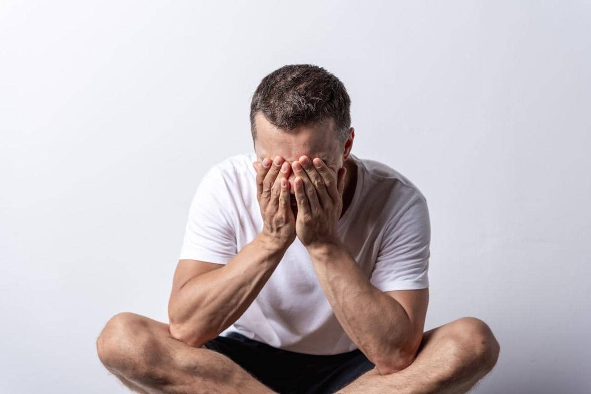 5 Kalimat yang Dapat Makin Menghancurkan Mental Orang Depresi