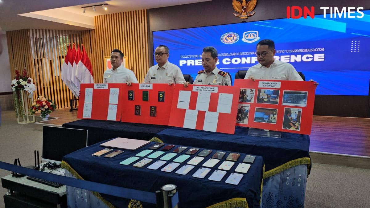 Jadi Admin Judol Target WN Vietnam, 7 WNA Ditangkap Petugas Imigrasi