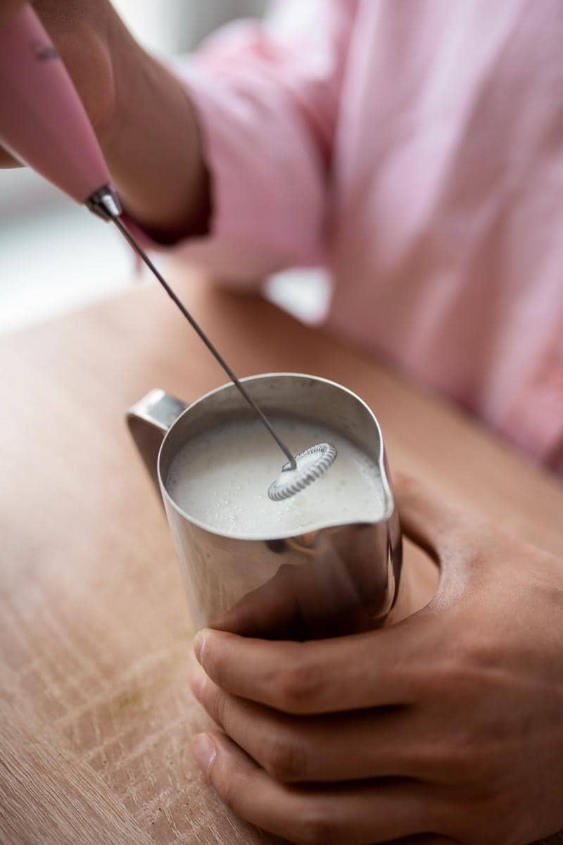 ilustrasi milk frother