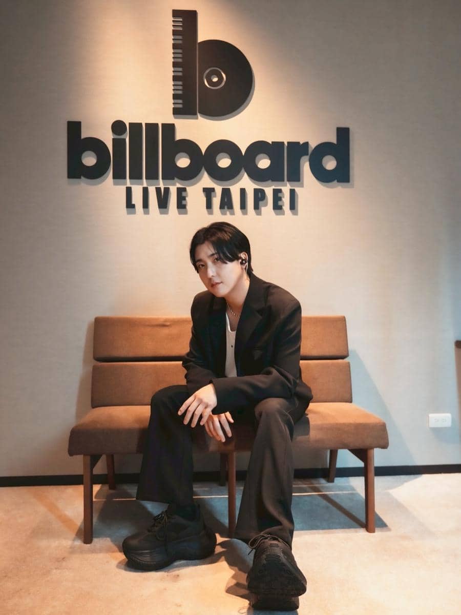 Potret Takase Toya yang dibagikan melalui akun Instagram @takasetoya_jp dalam sebuah unggahan daring.