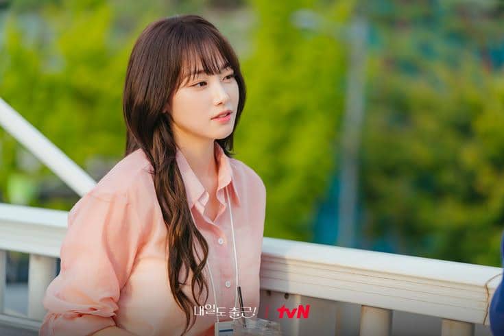 Kang Mi Na dalam drama See You at Work Tomorrow!