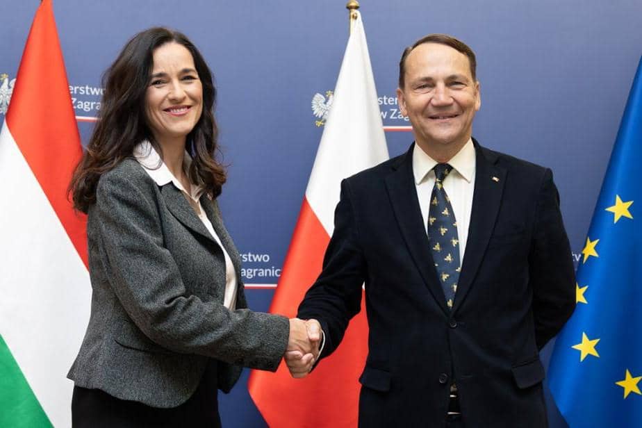 Berkelakukan Buruk, Hungaria Usir 10 Diplomat Rusia