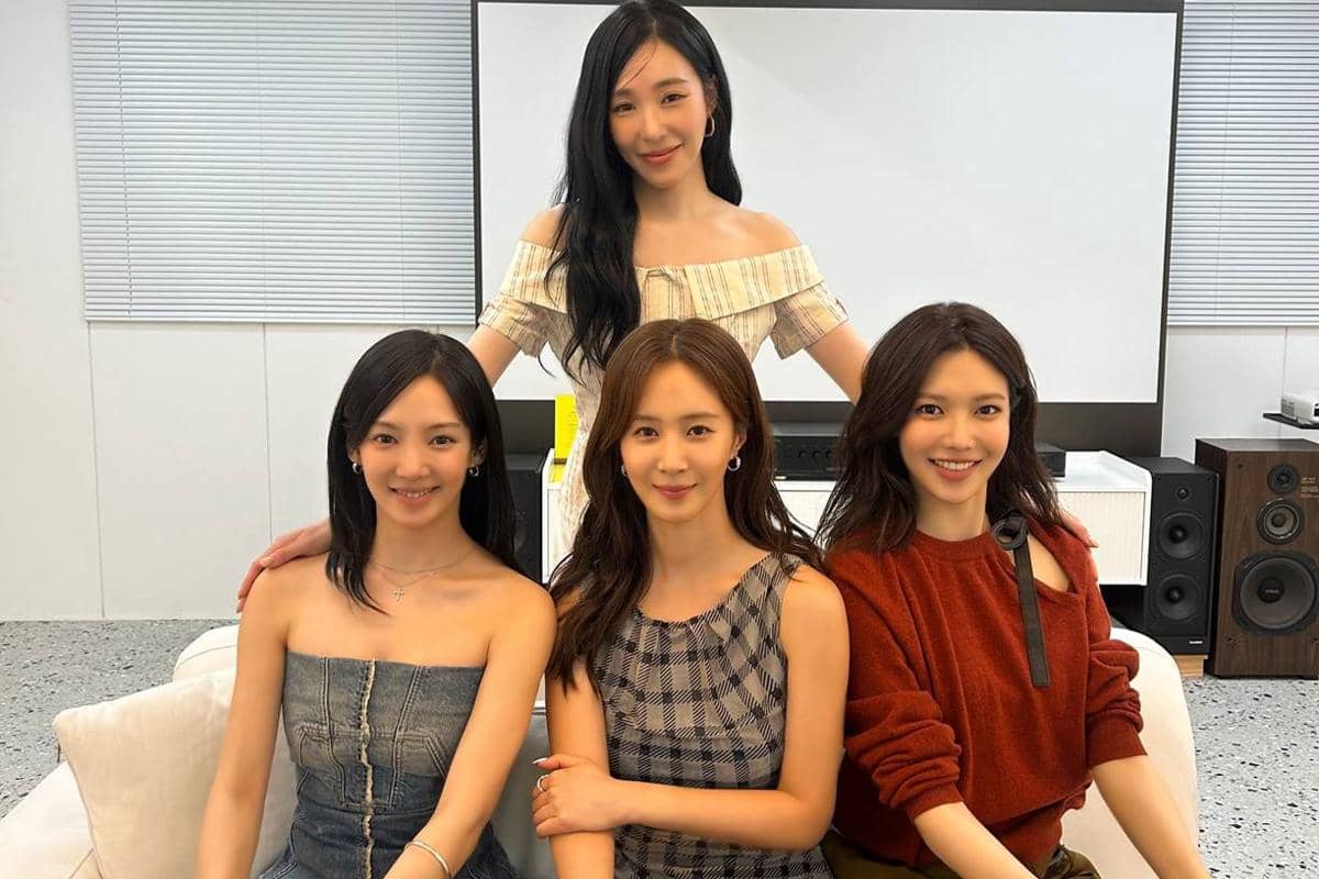 Hyoyeon dan anggota SNSD lainnya