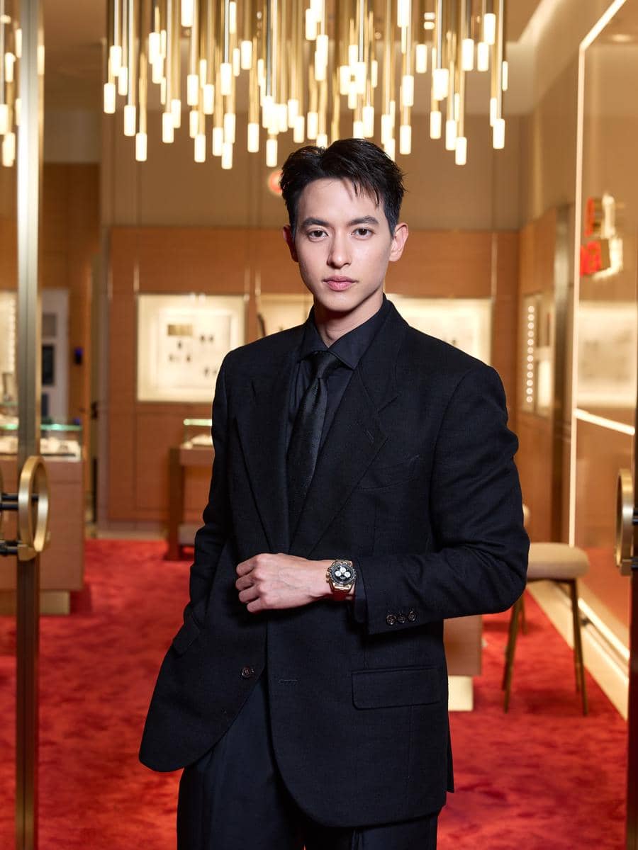 OOTD Pakai Jam Tangan ala James Jirayu