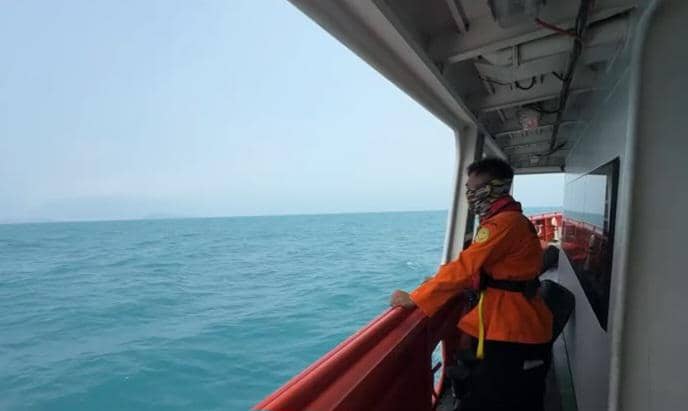 Basarnas saat melakukan pencarian di sekitar Gunung Anak Krakatau (Dok. Basarnas)
