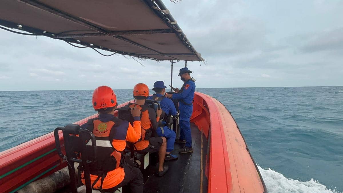 Hari ke-2 Pencarian Jurnalis Hilang Kontak Liput Anak Krakatau Masih Nihil