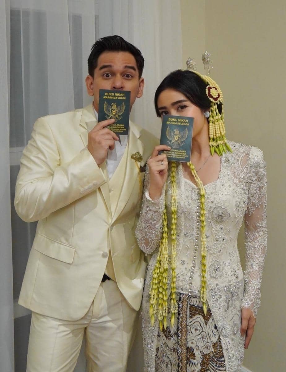 Sinetron biarkan hati bicara