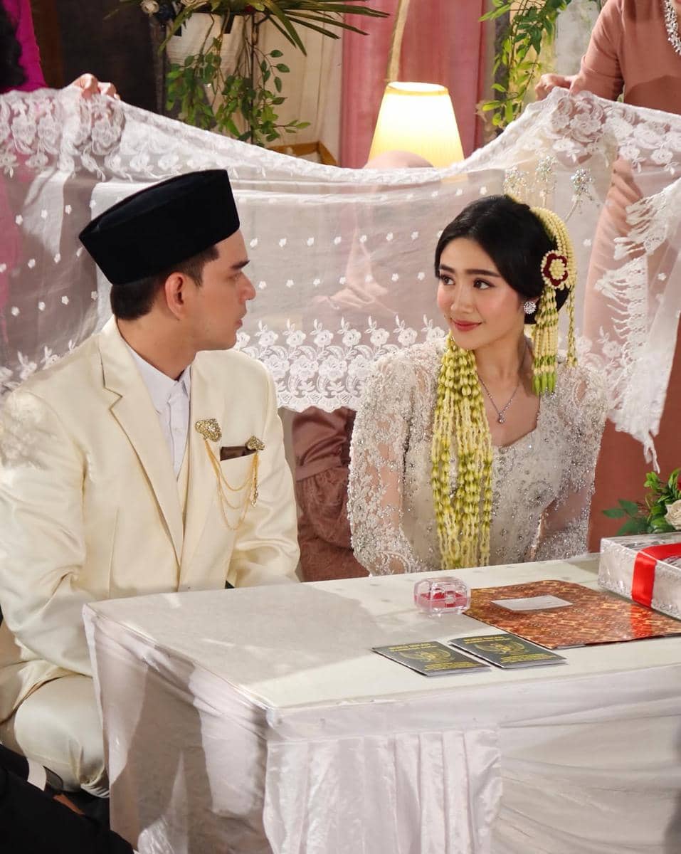 Sinetron biarkan hati bicara