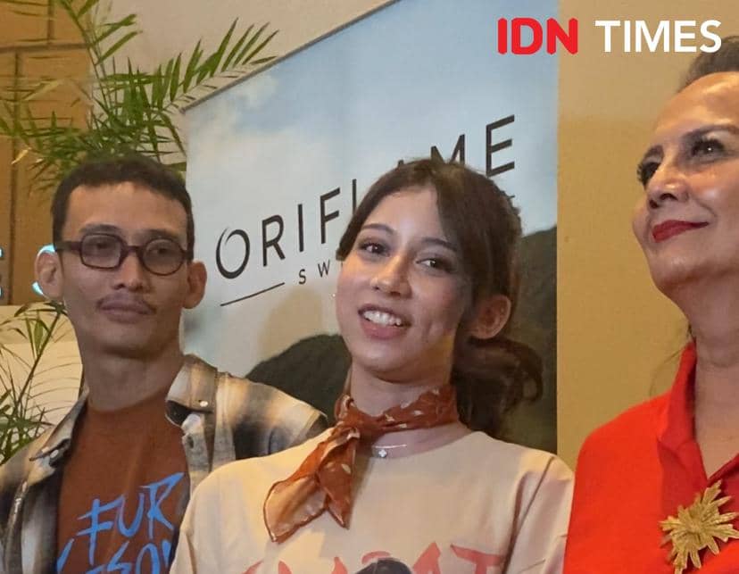 Suasana konferensi pers film Empat Musim Pertiwi dalam potret acara promosi produksi film Indonesia terbaru.