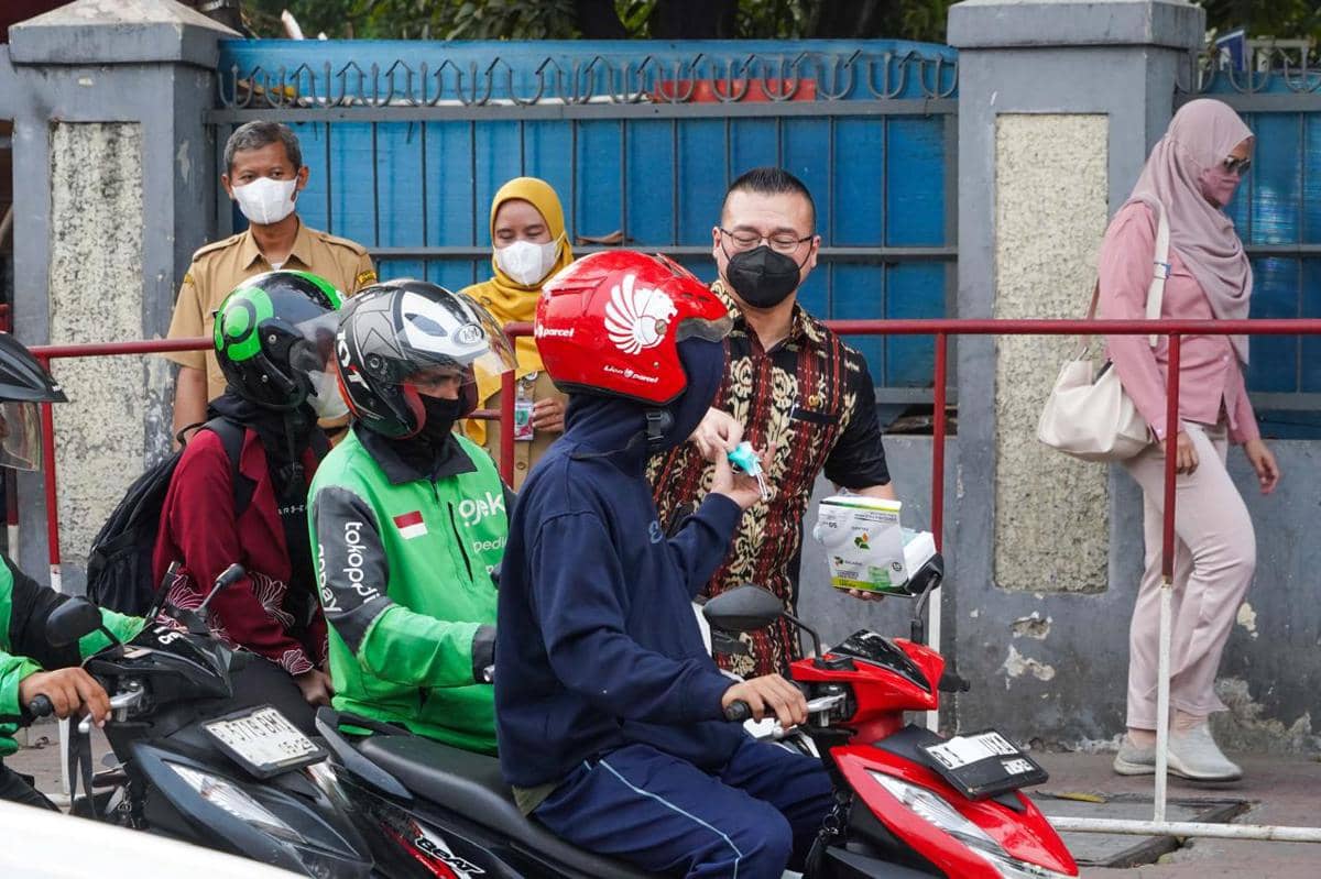 Anggota DPRD DKI Minta Pedagang Tak Naikkan Harga Masker Usai Erupsi