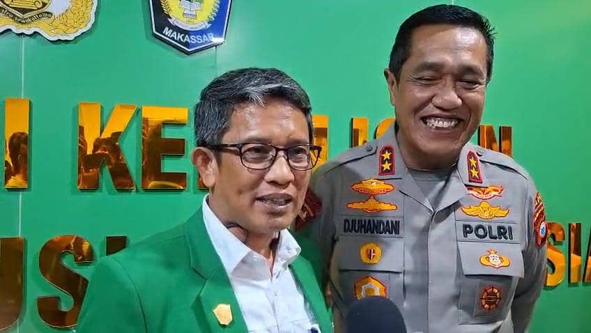 Universitas Muslim Indonesia (UMI) Makassar memperkuat kolaborasi dengan Kepolisian Daerah Sulawesi Selatan melalui pembentukan Pusat Studi