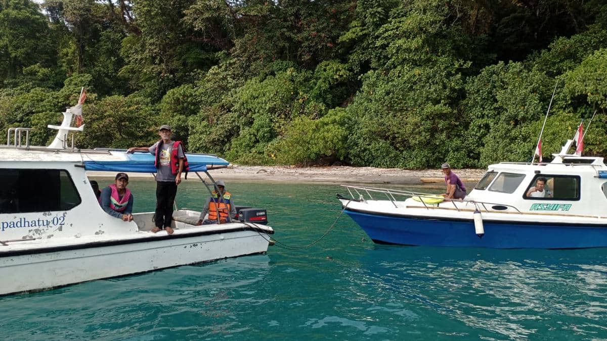 Jurnalis Hilang Kontak, Pencarian di Pulau Sekitar Krakatau Masih Nihil