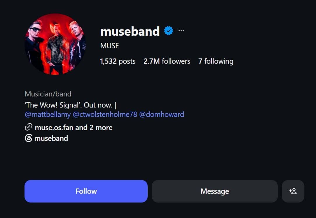 Tampilan halaman profil Instagram band Muse pada akun @museband, dengan nama grup dan deretan konten di platform tersebut.