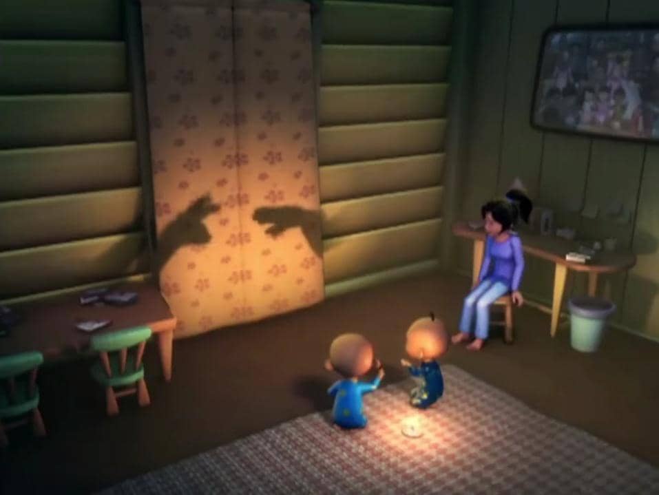 Upin dan Ipin bermain bayangan ketika listrik padam
