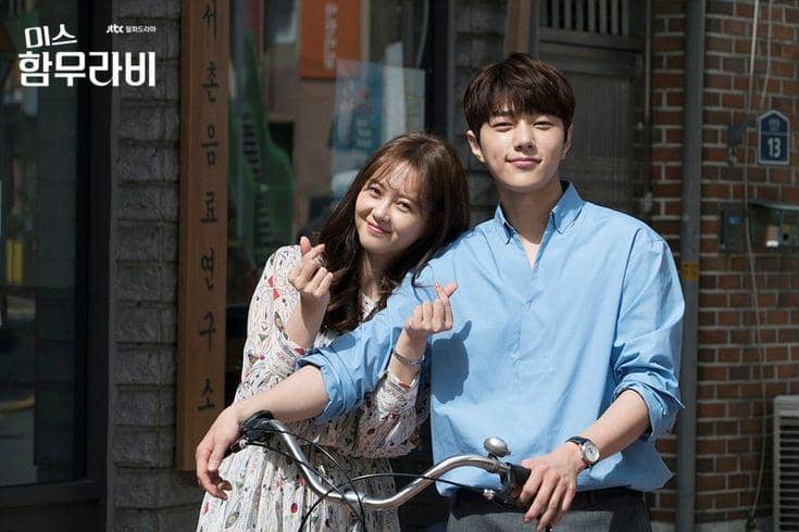 8 Kisah Cinta Kim Myung Soo di Drama Korea, Bikin Baper!
