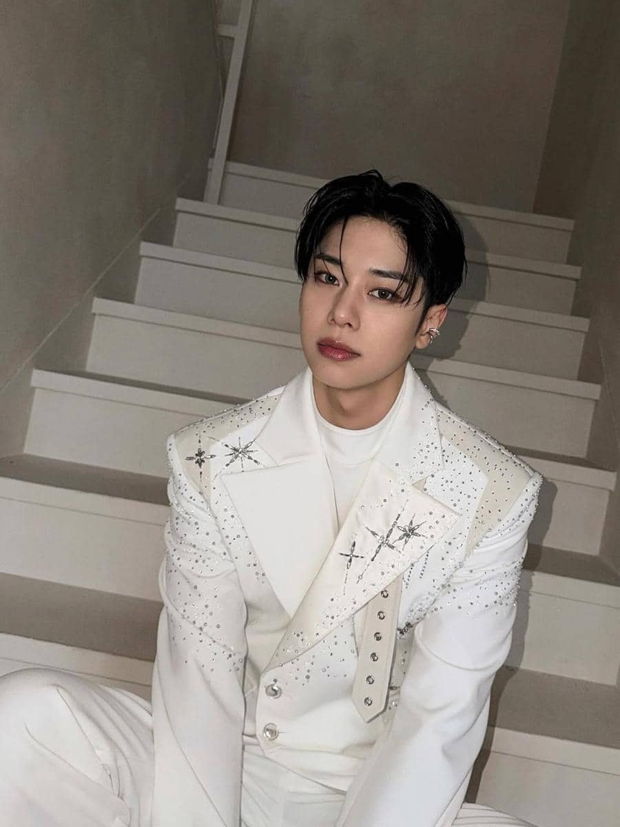 potret Kim Donghyun AB6IX