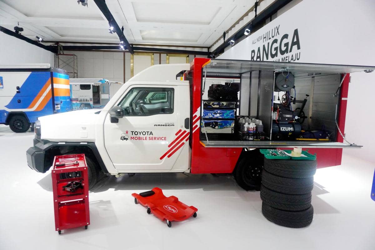 Toyota Hilux Rangga sebagai kendaraan niaga fleksibel dengan bak belakang untuk mendukung berbagai kebutuhan usaha.