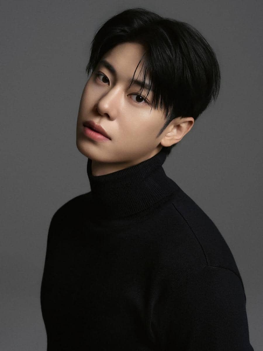 potret Kim Donghyun AB6IX