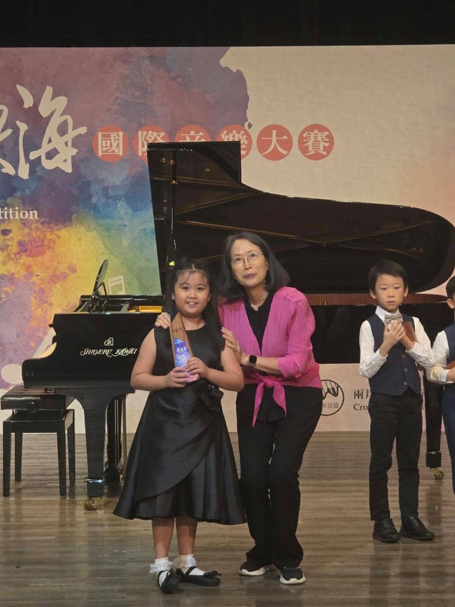 Feline Putranto, Pelajar Lampung Juara 2 Kompetisi Piano di Taiwan
