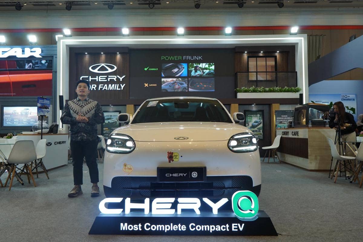 Chery Q, mobil kompak berdesain modern, ditawarkan resmi di Indonesia dengan harga mulai Rp255,9 juta.