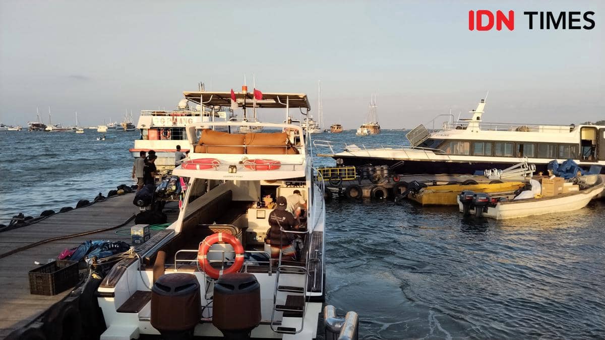 BMKG Denpasar Peringatkan Gelombang 4 Meter di Perairan Bali