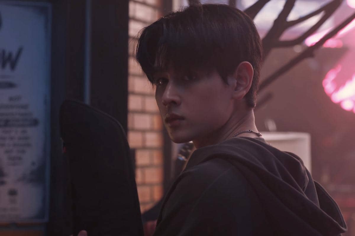 7 Fakta Peran Pop Pataraphol dalam Drama BL Thailand The Crow Club