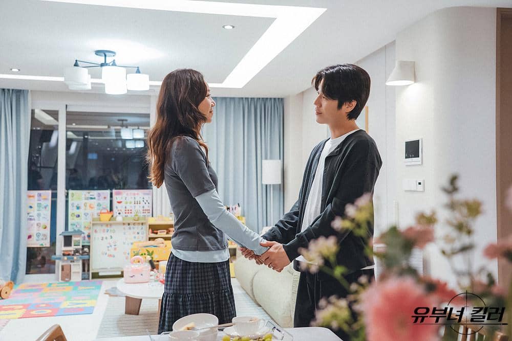 Gong Hyo Jin dan Jung Joon Won tampil bersama dalam sebuah adegan drama A Bona Fide Killer produksi MBC.