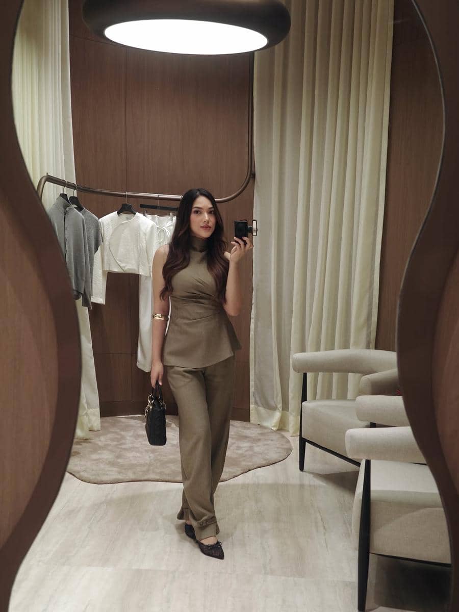 outfit serba cokelat Nabila Gardena