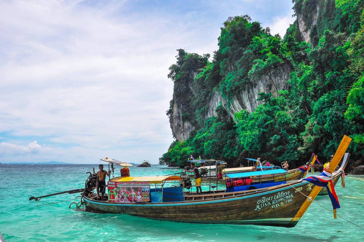 5 Pulau Tersembunyi di Thailand dengan Pantai Luar Biasa Indah
