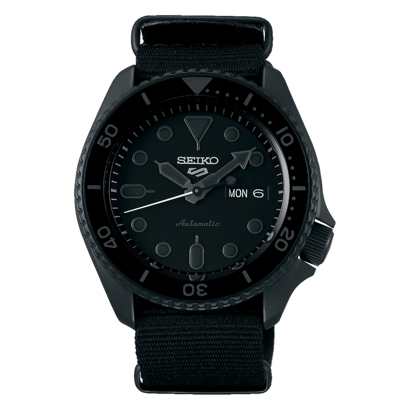 Seiko 5 Sports SRPD79K1