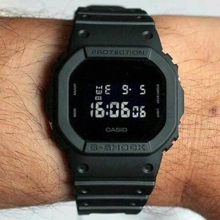 Casio G-Shock DW-5600BB-1DR