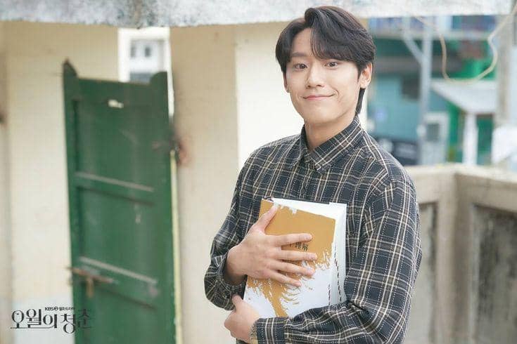 11 Aktor yang Raih Penghargaan Rookie of the Year di Asia Artist Award