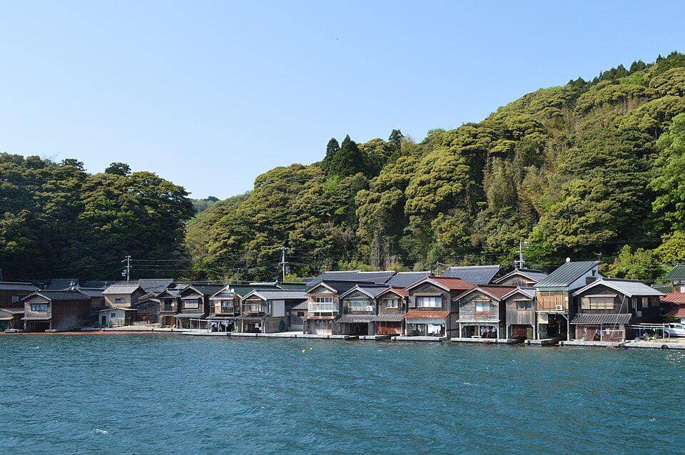 5 Fakta Ine, Desa Nelayan Jepang dengan Rumah Eksotis di Tepi Laut