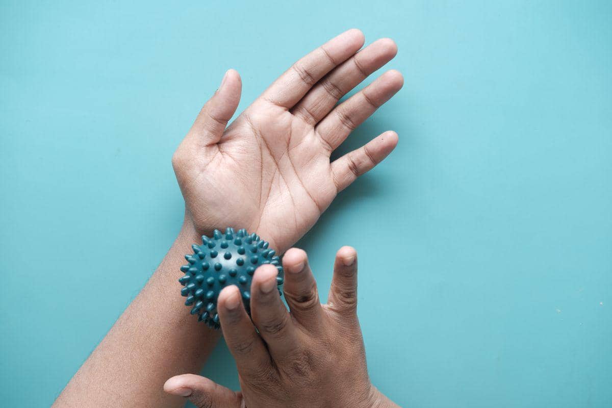 ilustrasi stress ball untuk menenangkan pikiran