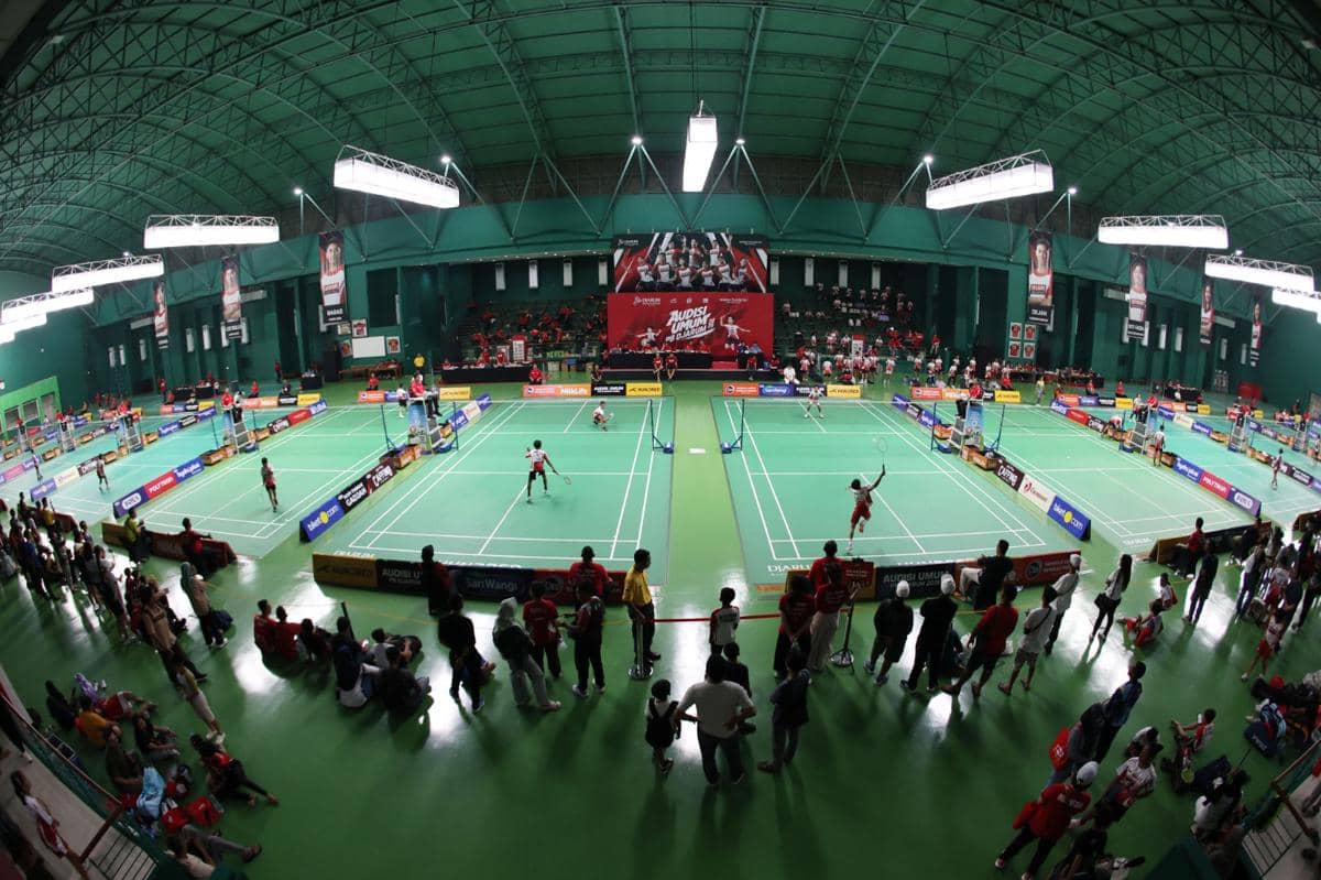 Suasana semarak pelaksanaan Audisi Umum PB Djarum 2026 di Kudus, didokumentasikan oleh Megapro secara meriah.