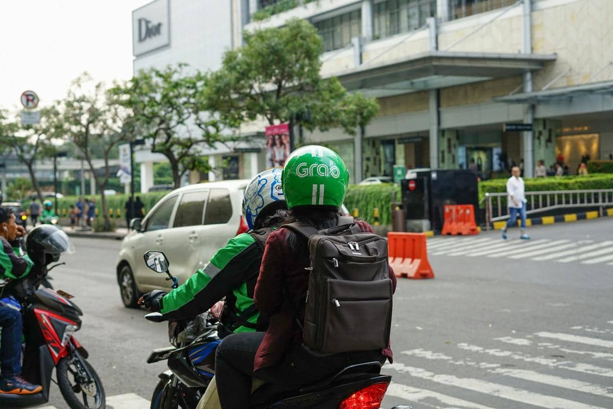 Potongan Komisi Tinggi, Pengemudi Grab di Vietnam Mogok Massal